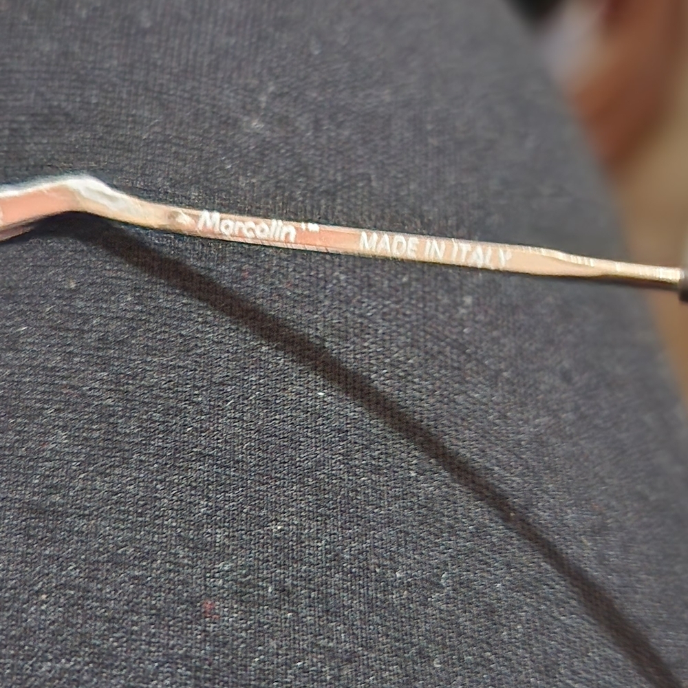 Gold Rimless Sunglasses - Picture 5 of 7